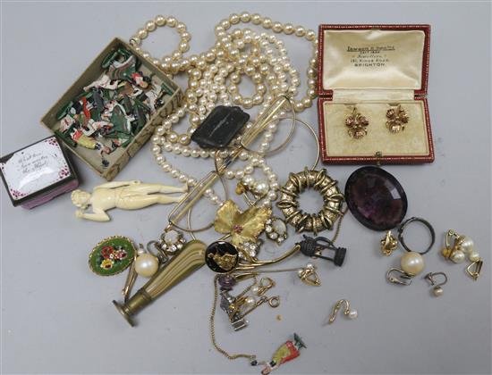 A quantity of mixed items including a pair of 9ct gold earrings, Satffordshire enamel patch box etc.